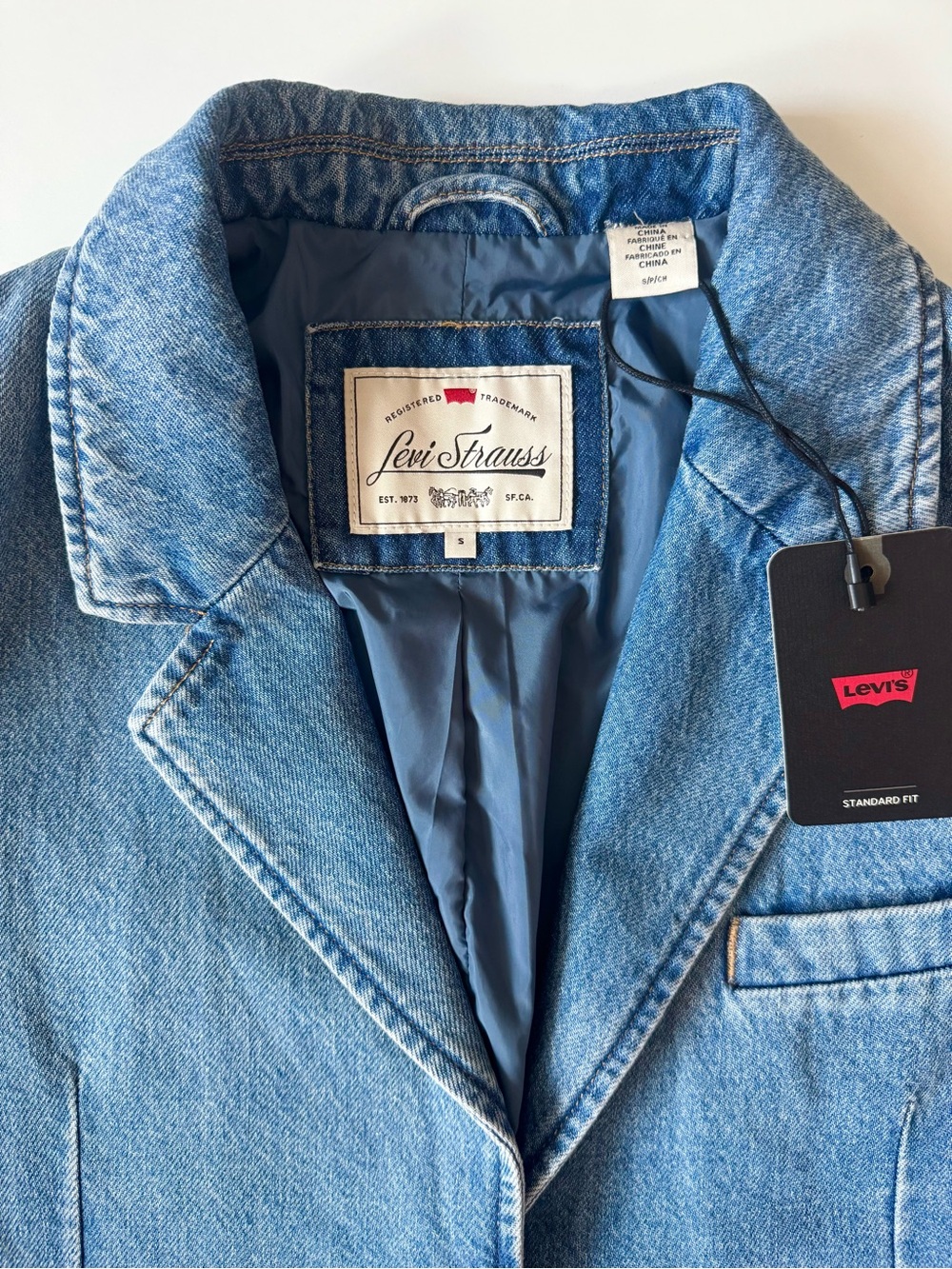 Levi’s Stella Relaxed Denim Blazer, Blue Medium Wash, NWT, Women’s Size Small - Picture 10 of 15